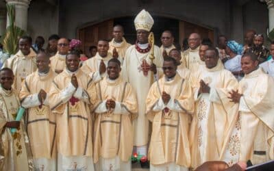 Claretianos nos Camarões recebem sete diáconos e cinco sacerdotes