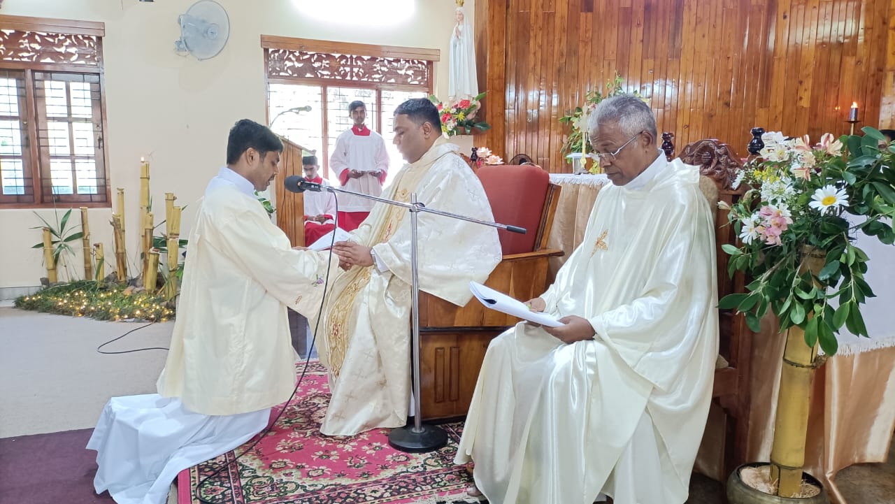 Profissão Perpétua e Assembleia Anual na Delegação Independente São José Vaz, Sri Lanka