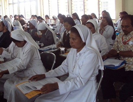 Première Semaine de Vie Consacrée en Indonésia