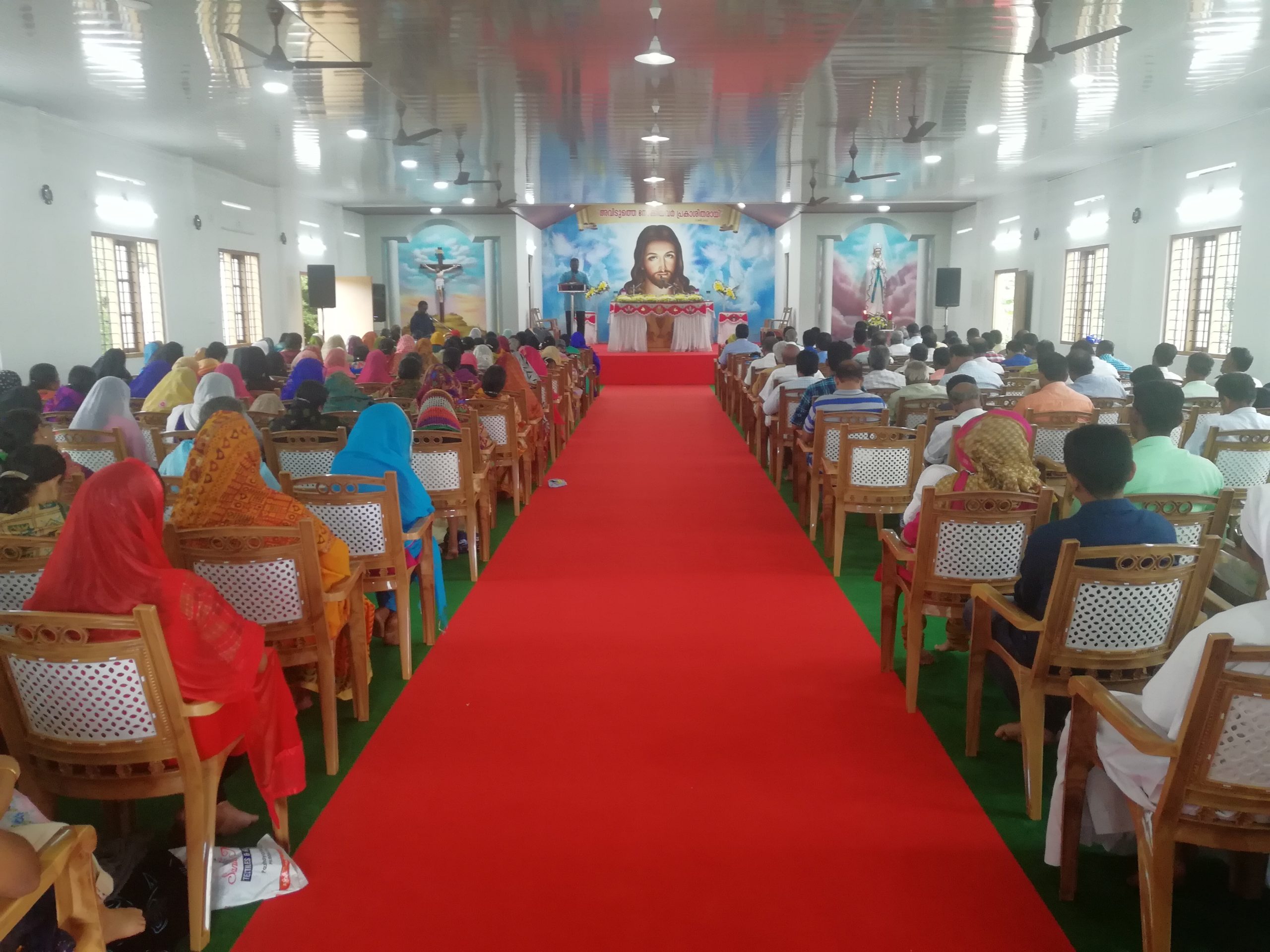 13. Retreat Preaching Moriah Renewal Centre Venmony Idukki Scaled