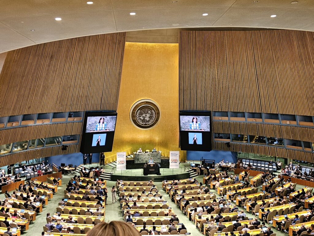 Hlpf4